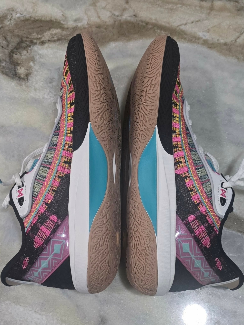 NEW ANTA Shockwave 6 Pro Shoes Sz 15 Catching Dreams NEW Superfeet Green Insole